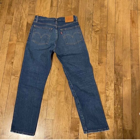 Levi's High Rise Blue Jeans Classic Denim - Picture 5 of 7